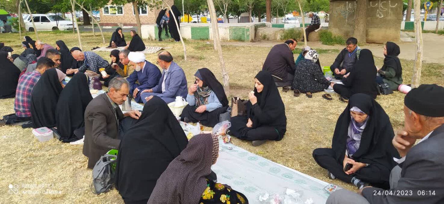 کاروان اعزامی خانواده شهدا و ایثارگران خراسان شمالی